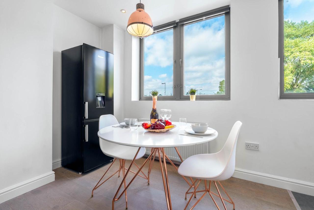 Haus Luxury Apartment - Perry Barr - Parking - Smart Tv - Wifi - Top Rated Birmingham Eksteriør bilde